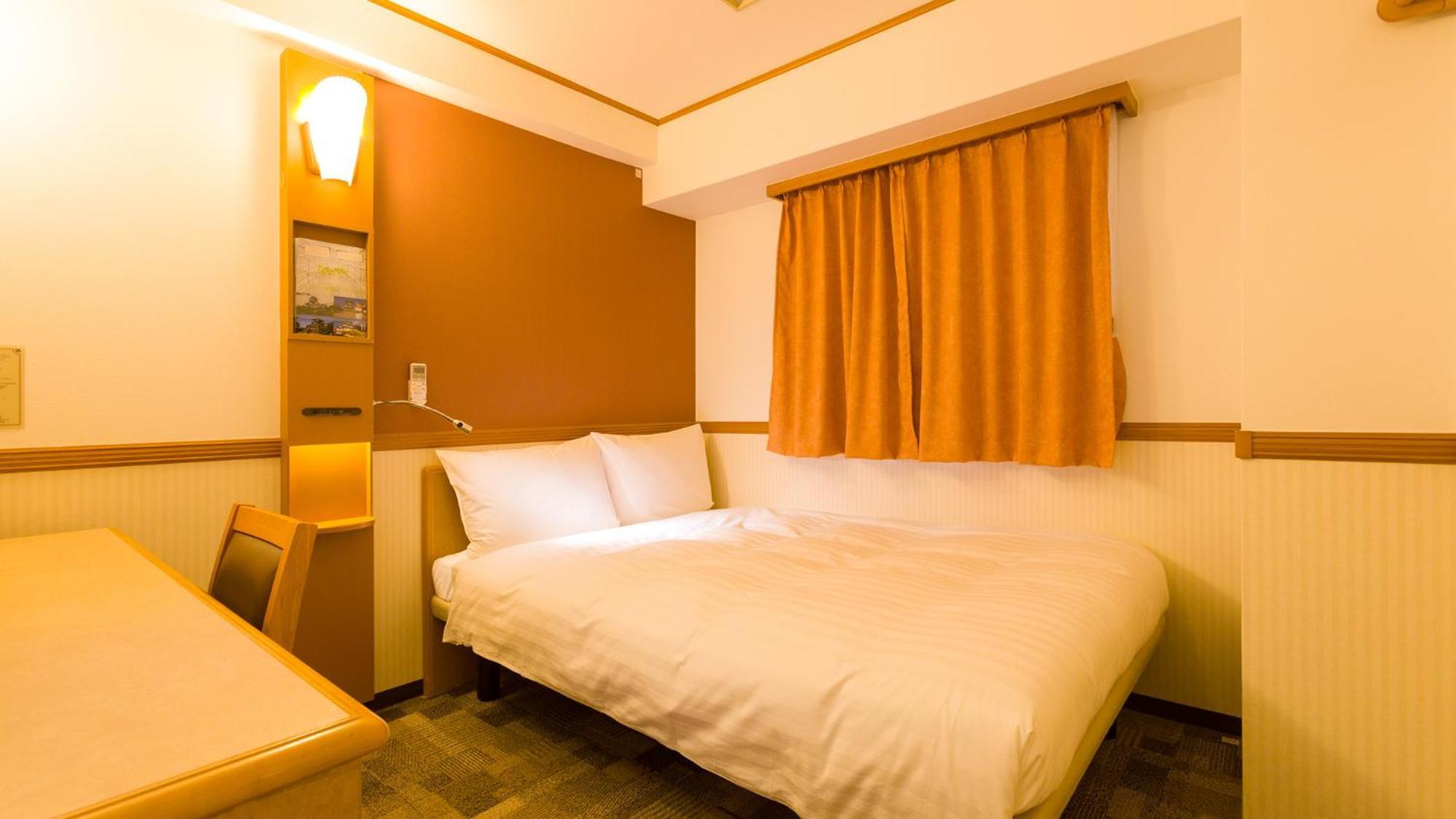 Toyoko Inn Osaka Namba Nishi Rum bild